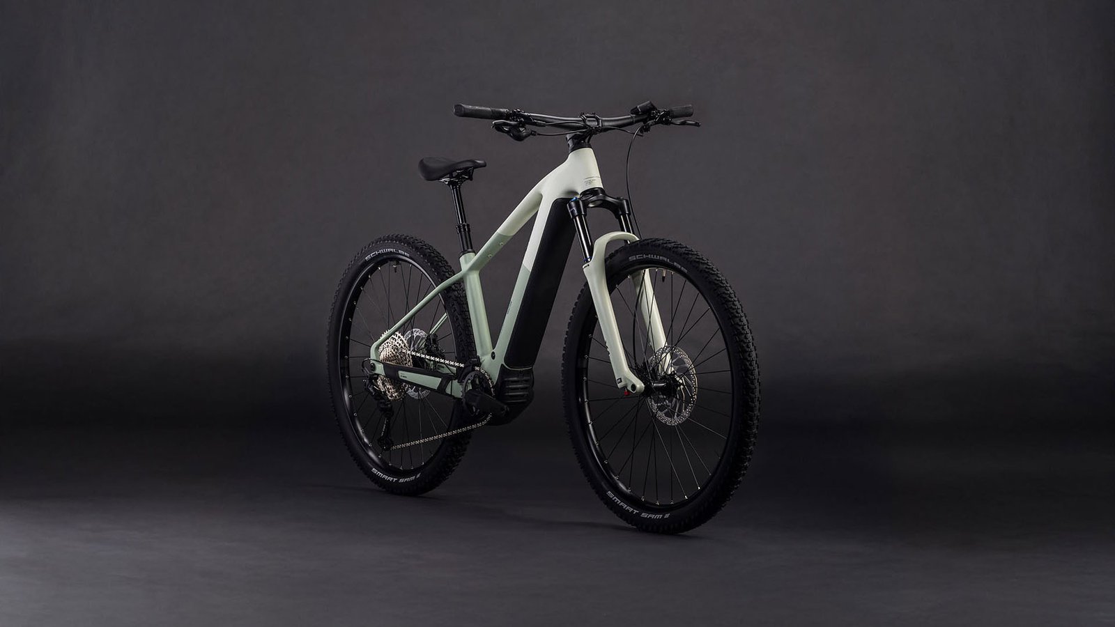 Cube Reaction Hybrid Pro 800 blackline – Bild 8